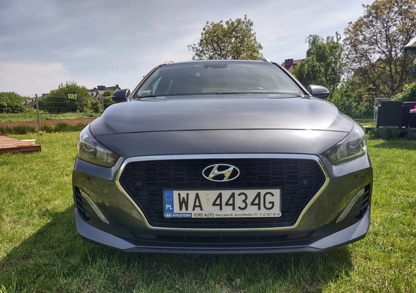 Hyundai I30 cena 56000 przebieg: 105000, rok produkcji 2019 z Warszawa małe 172